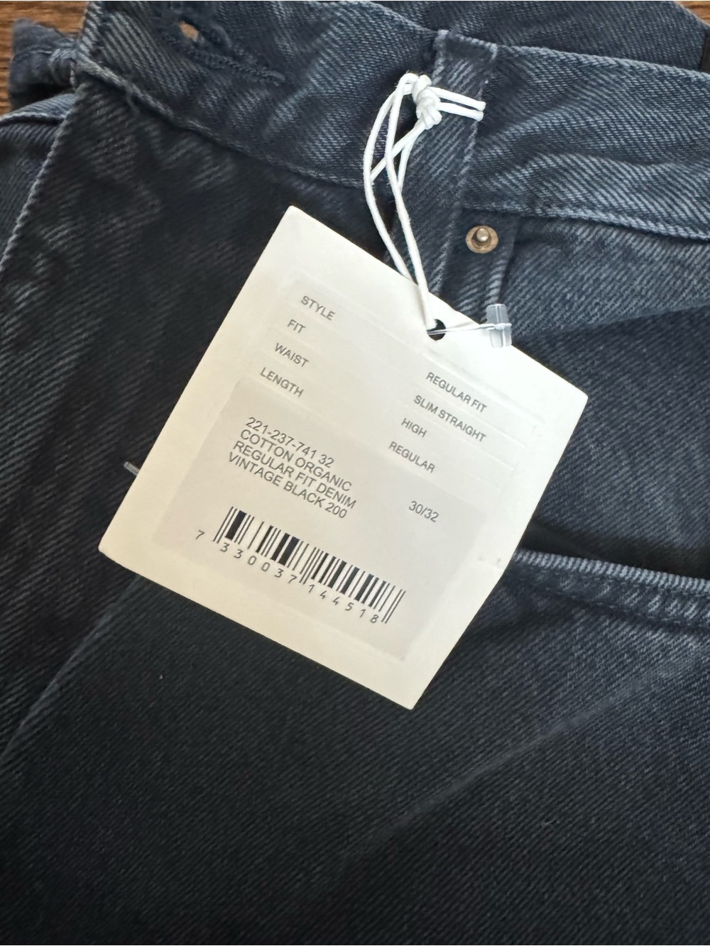 Toteme organic cotton regular fit jeans with tags size 30 - Picture 2 of 3